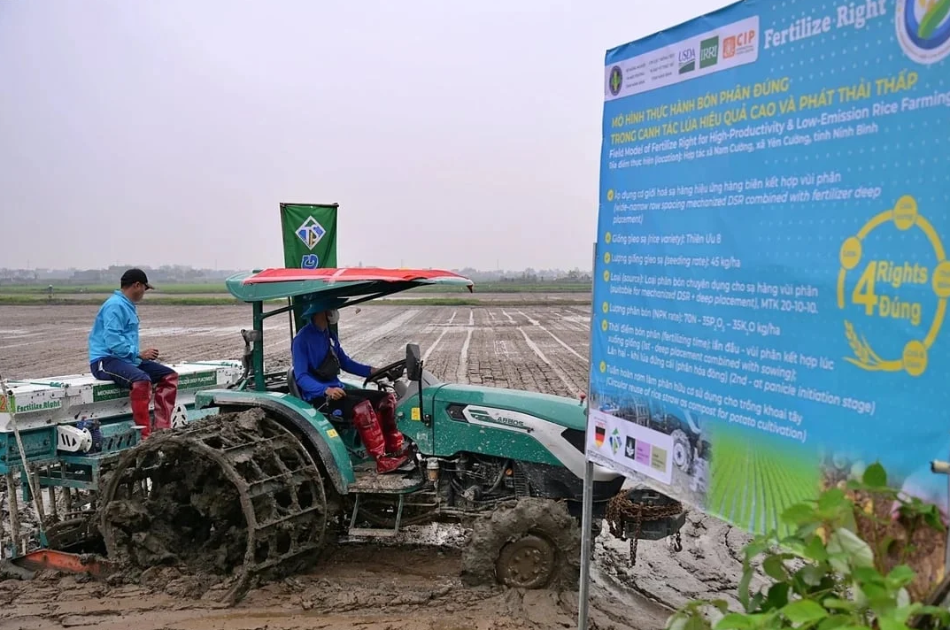 USDA grants US$ 500,000 in Viet Nam’s biofertilizer market